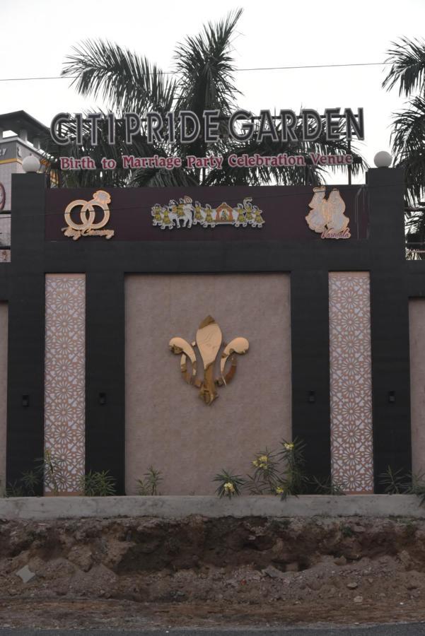 Citi Pride Garden And Hotel Аджмер Екстериор снимка